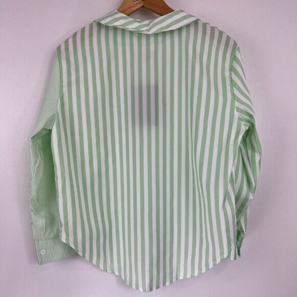 Women's Striped Button Down Shirt Size M Cropped Louse Fit Blouse Green White - Picture 8 of 16